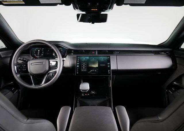 New 2026 Land Rover Range Rover Sport SE AWD/4WD image 4