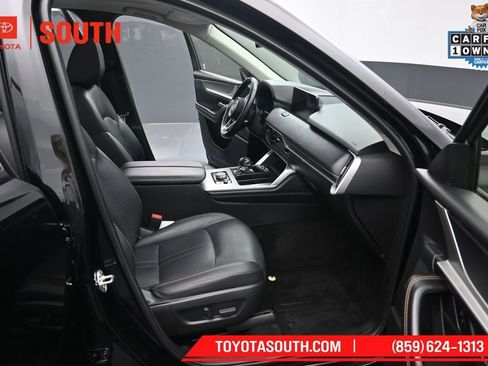 Used 2025 MAZDA CX-70 3.3 Turbo w/ Preferred Package AWD/4WD image 32