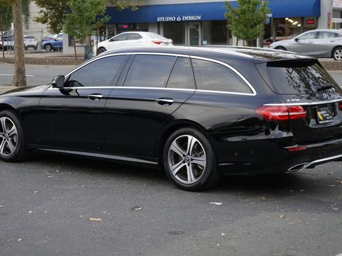 Used 2020 Mercedes-Benz E 450 4MATIC Wagon w/ Premium Package image 11