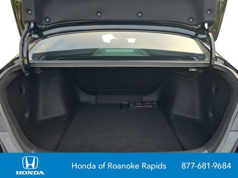 Used 2025 Honda Accord LX image 19