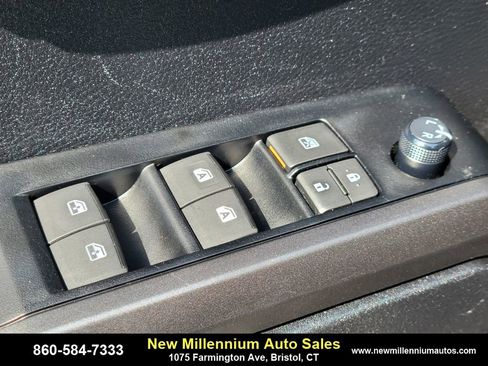 Used 2023 Toyota Tacoma TRD Pro image 17