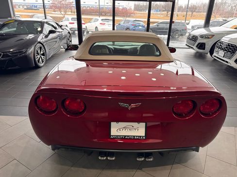 Used 2009 Chevrolet Corvette Convertible w/ Preferred Equipment Group image 8