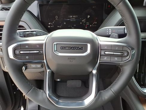 New 2026 GMC Yukon Denali w/ Sun & Power Step Package image 18