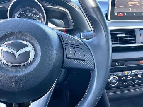 Used 2016 MAZDA MAZDA3 i Grand Touring FWD image 25