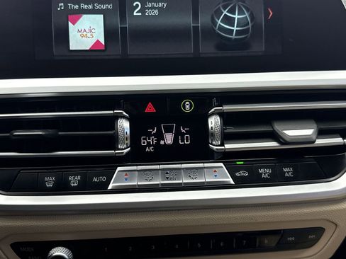 Used 2019 BMW 330i Sedan image 24