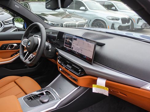 New 2026 BMW 330i Sedan w/ M Sport Package image 16