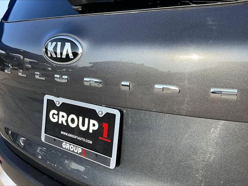 Used 2021 Kia Telluride LX image 9