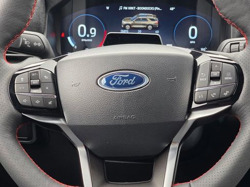 New 2026 Ford Explorer ST-Line w/ ST-Line Street Pack image 17