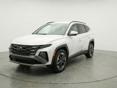 Used 2025 Hyundai Tucson SEL image 3
