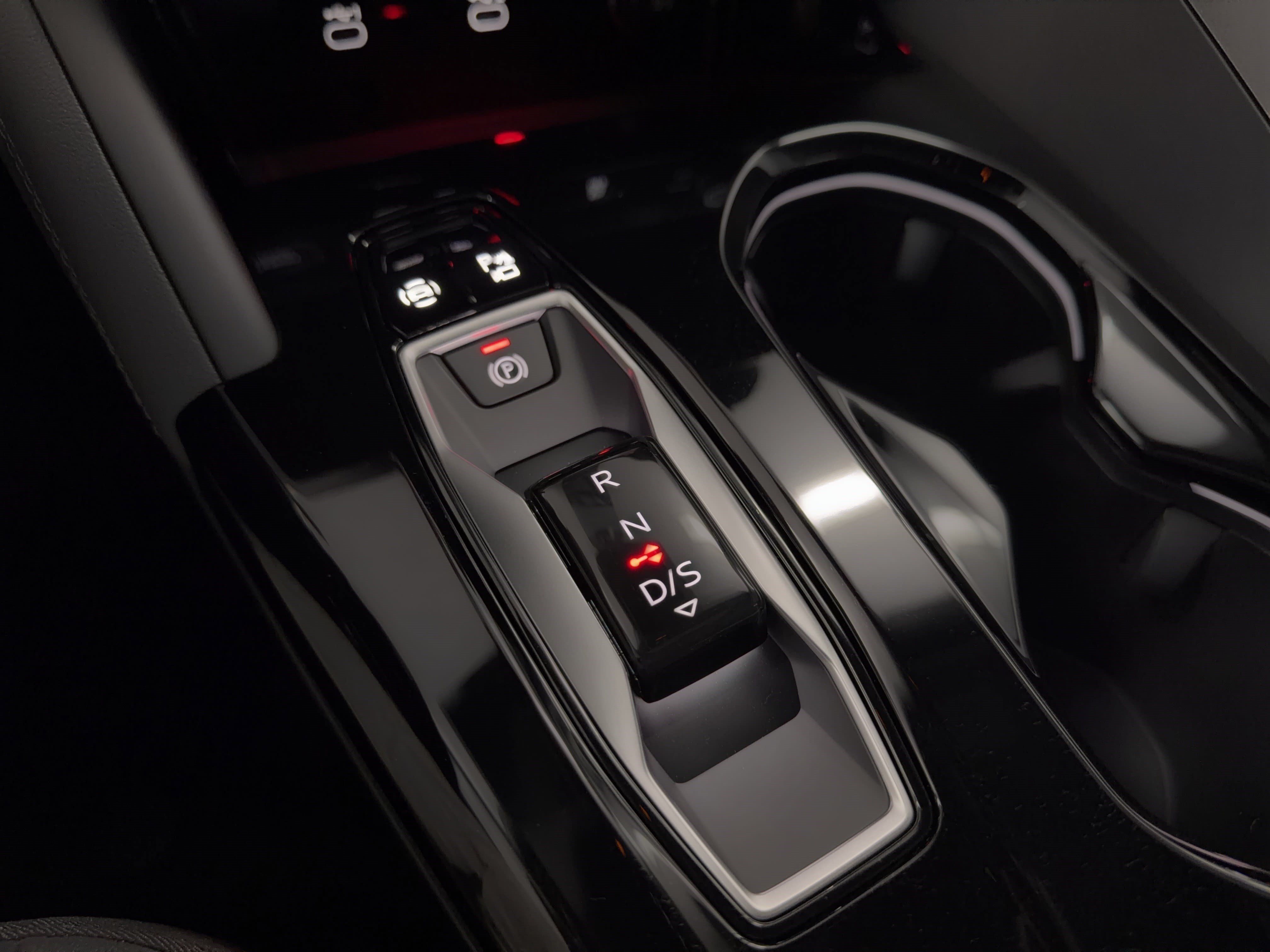New 2026 Audi Q5 Premium Plus AWD/4WD image 25