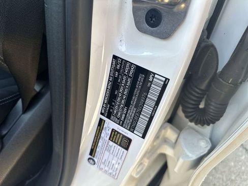 Used 2022 Mercedes-Benz GLC 300 4MATIC image 36