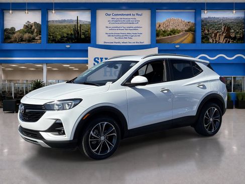 Used 2022 Buick Encore GX Select FWD image 2