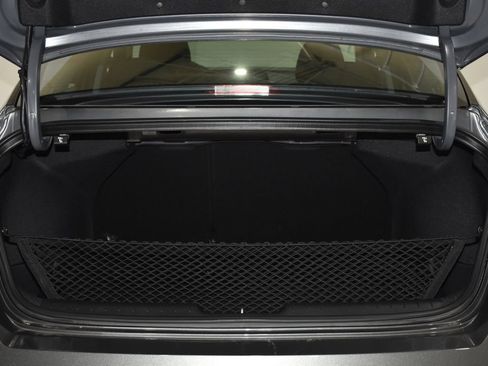 Certified 2025 Hyundai Elantra SEL FWD image 30