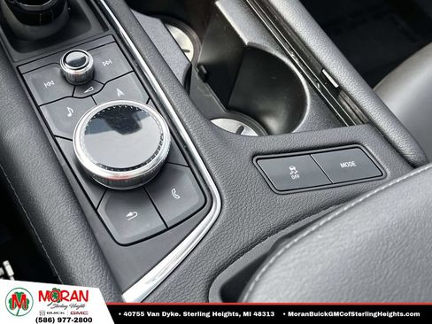 Certified 2023 Cadillac XT6 Premium Luxury FWD image 29