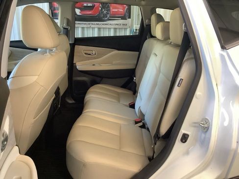 Used 2024 Nissan Murano SL image 31