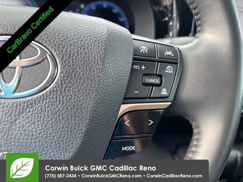 Used 2023 Toyota Crown w/ Carpet Mat Package (TMS) AWD/4WD image 21