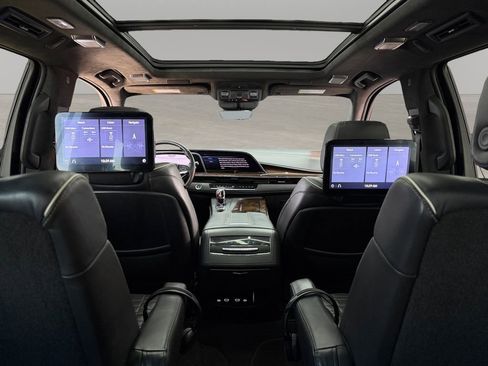Used 2021 Cadillac Escalade Sport Platinum w/ LPO, ONYX Package AWD/4WD image 19