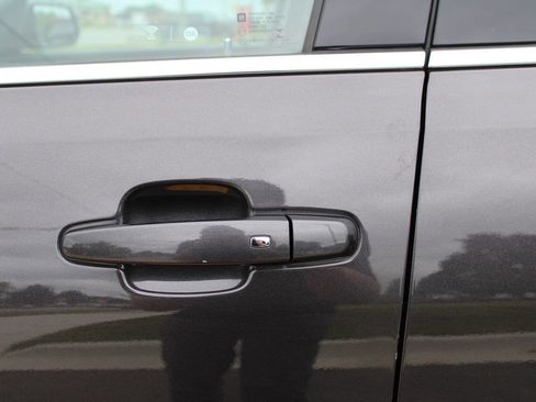 Used 2019 GMC Acadia SLE w/ Driver Alert Package I image 24