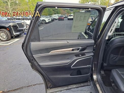 Used 2022 Kia Telluride SX image 10