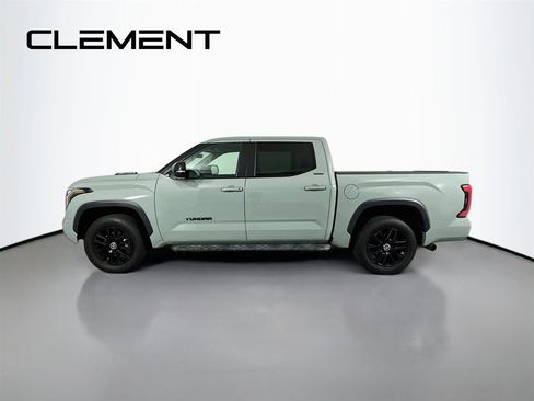 Used 2024 Toyota Tundra Limited AWD/4WD image 6