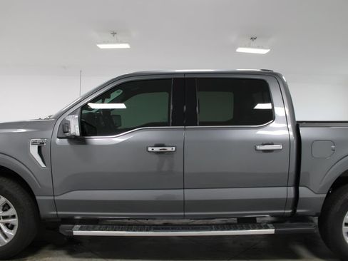 Used 2025 Ford F150 Lariat w/ Equipment Group 501A Mid AWD/4WD image 6