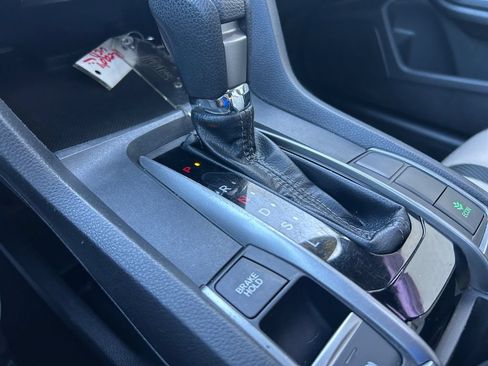 Used 2019 Honda Civic EX image 22
