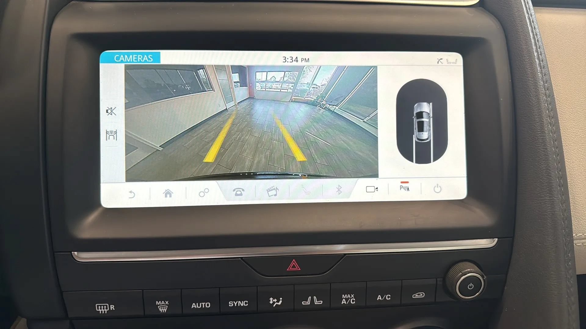 Used 2020 Jaguar E-PACE AWD/4WD image 22
