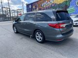 Used 2018 Honda Odyssey EX image 3