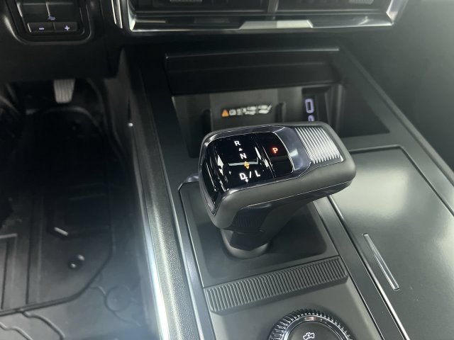 Certified 2026 GMC Hummer EV 4x4 Crew Cab image 16