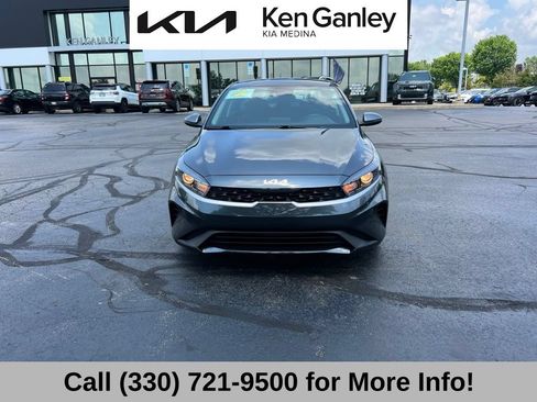 Certified 2024 Kia Forte LXS w/ LXS Technology Package FWD image 4