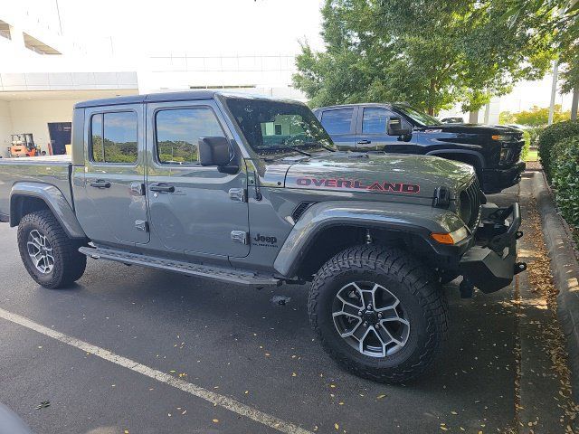 Used 2021 Jeep Gladiator Overland w/ Popular Equipment Package AWD/4WD image 1