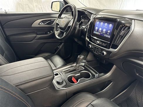 Used 2020 Chevrolet Traverse LT w/ LPO, Floor Liner Package image 30