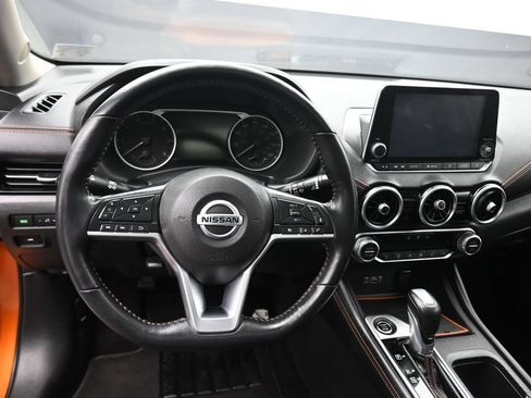 Used 2021 Nissan Sentra SR w/ SR Premium Package FWD image 15