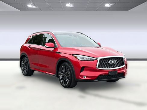 Used 2023 INFINITI QX50 Sensory w/ Cargo Package AWD/4WD image 6