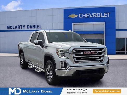 Used 2021 GMC Sierra 1500 SLT AWD/4WD image 1