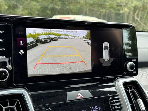 Used 2022 Kia Sorento SX image 28