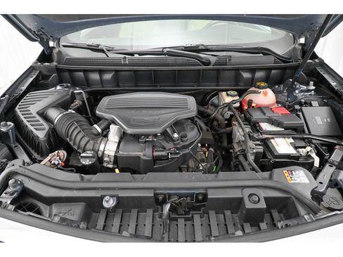 Used 2018 Cadillac XT5 Luxury w/ Driver Awareness Package image 50