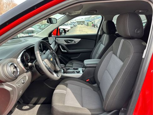 Certified 2025 Chevrolet Blazer LT image 9