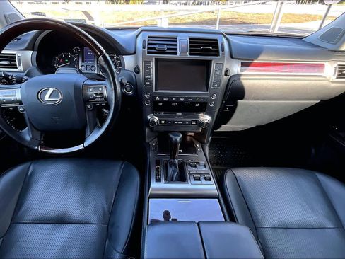 Used 2016 Lexus GX 460 Luxury image 15