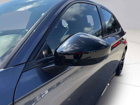 Used 2024 Honda Civic Sport image 12