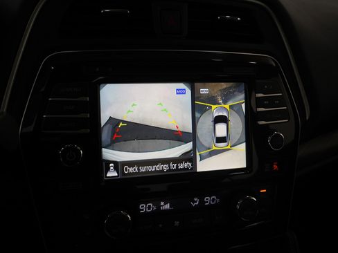 Used 2017 Nissan Maxima Platinum image 20