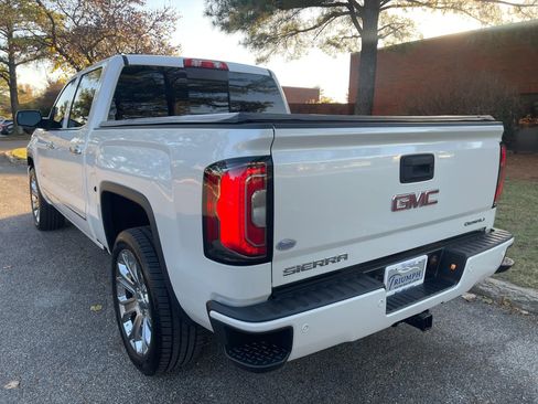 Used 2017 GMC Sierra 1500 Denali w/ Denali Ultimate Package image 3