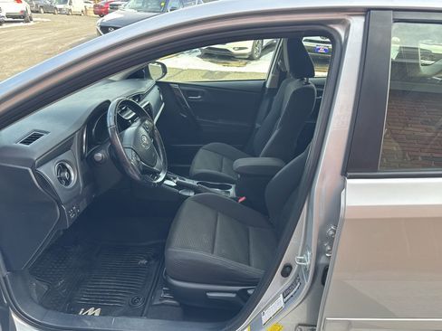 Used 2017 Toyota Corolla iM image 15