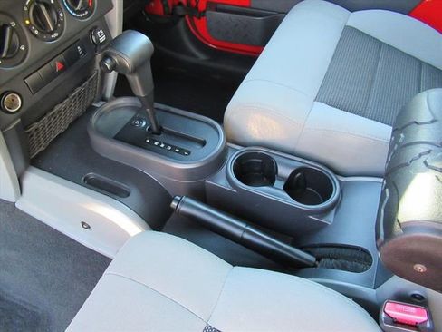 Used 2010 Jeep Wrangler Unlimited Sahara w/ Dual Top Group image 18