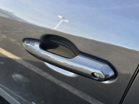 Used 2025 Toyota RAV4 XLE Premium image 24