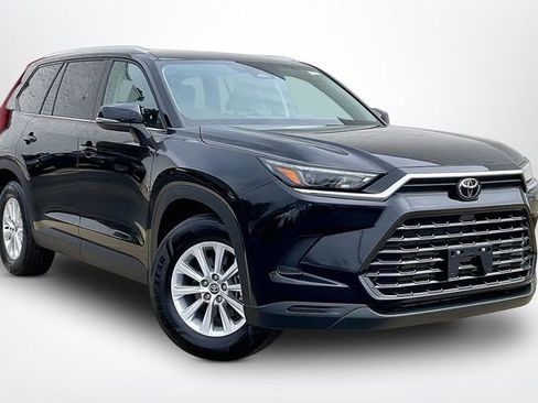 Used 2025 Toyota Grand Highlander AWD image 1