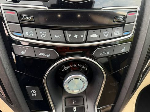 Used 2019 Acura RDX w/ Technology Package AWD/4WD image 25