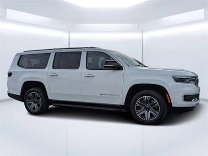 Used 2024 Jeep Wagoneer L Series II w/ Flexible Seating Group