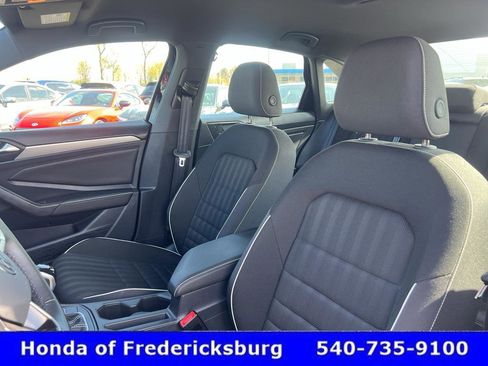 Used 2024 Volkswagen Jetta Sport FWD image 14