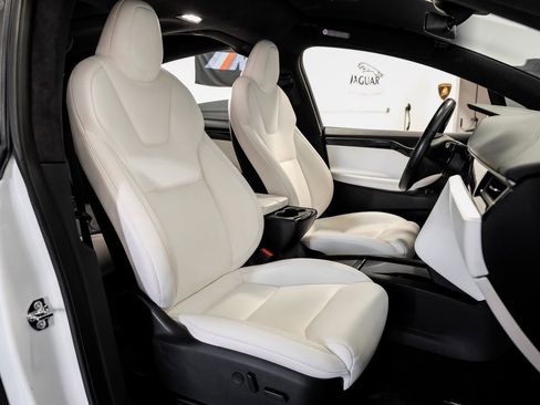 Used 2020 Tesla Model X Long Range image 36